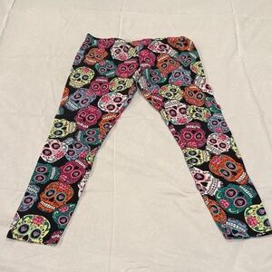 No Boundaries Multicolor Skull Print Leggings